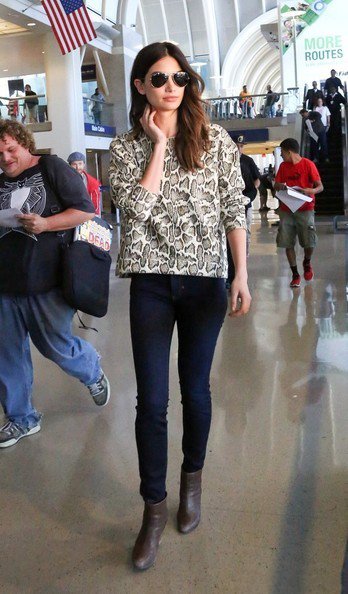 Лили Олдридж в аэропорту Лос-Анджелеса