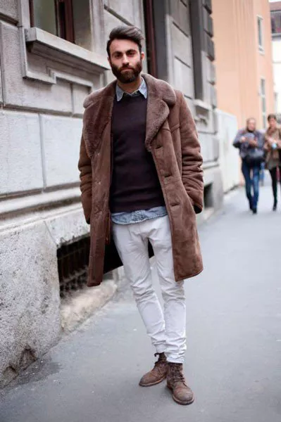 Парень в одежде от Iceberg. Неделя моды в Милане осень/зима 2015