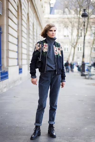 джинсы женские с высокой посадкой палаццо модные стильные