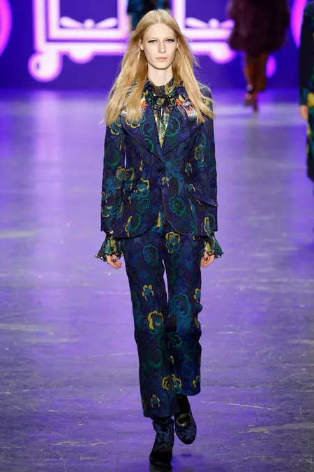  Anna Sui - брюки в цветах, модные тенденции осень/зима 2016-2017