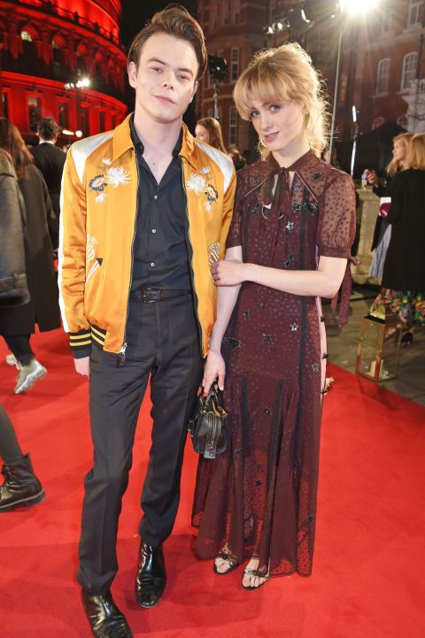 Наталия Дайер и Чарли Хитон посещает British Fashion Award 2017