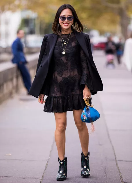 Платья в стиле Коко Шанель: фото и описание маленького черного платья, который в тренде 2023 года