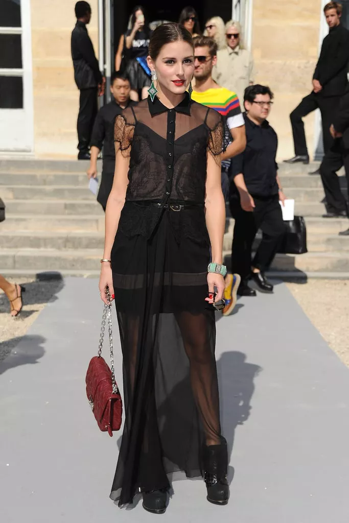 Оливия Палермо в черном полупрозрачном платье макси