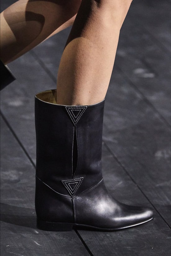 Сапоги Louis Vuitton - модная обувь зима 2021