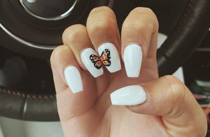 16 маникюров с бабочками, которые не только украсят ваши ногти, но и подарят радость