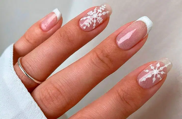 14 милых ногтей со снежинками, которые идеально подходят для зимы 2022