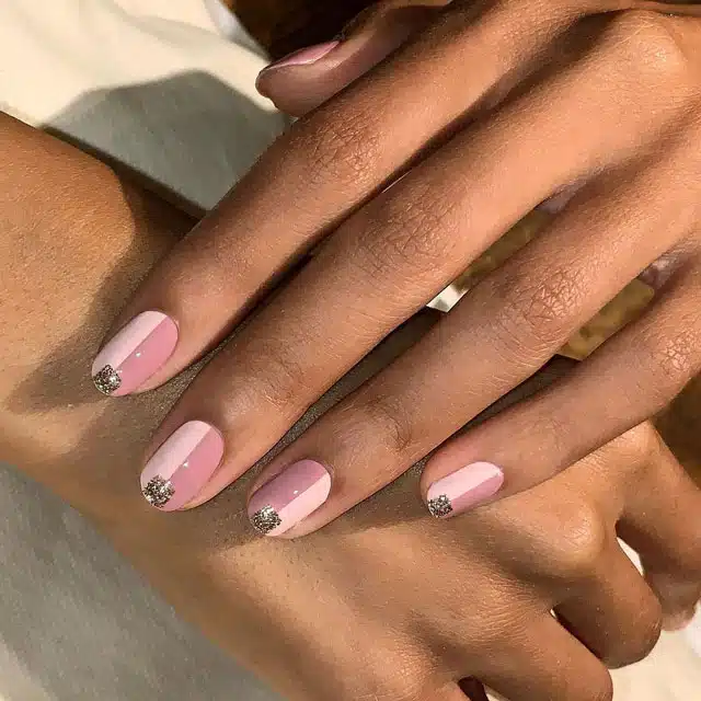 Женственный розовый маникюр на натуральных ногтях