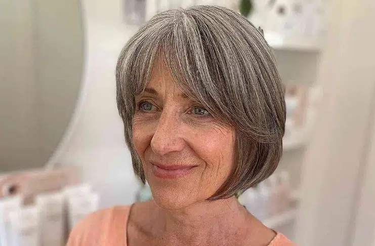 12 красивых коротких причесок для женщин за 70, которые не хотят красить свои седые волосы