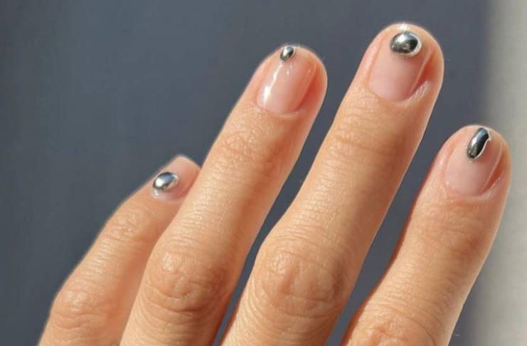 Украшенные натуральные ногти: минималистский тренд, который уже торжествует среди модниц