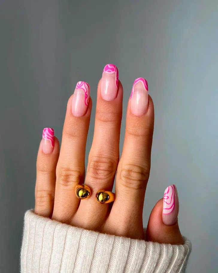 Розовый френч с белыми завитками на длинных натуральных ногтях