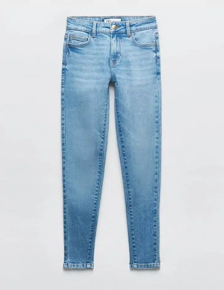 Синие джинсы скинни от Zara