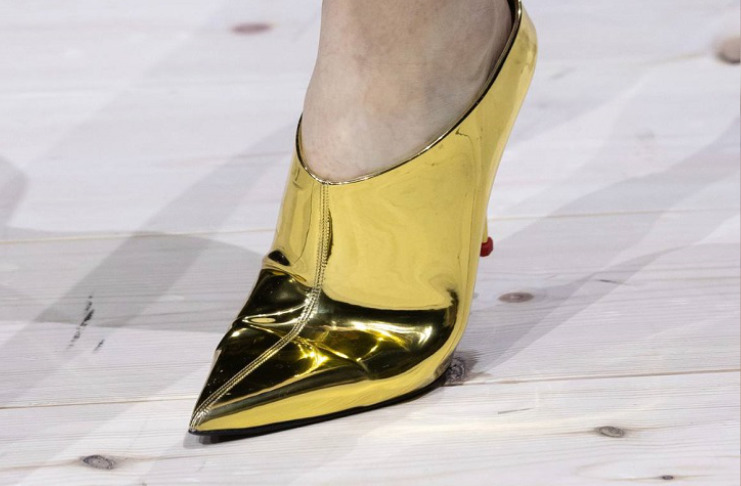 9 моделей трендовой обуви сезона весна 2024, которая необходима каждой моднице